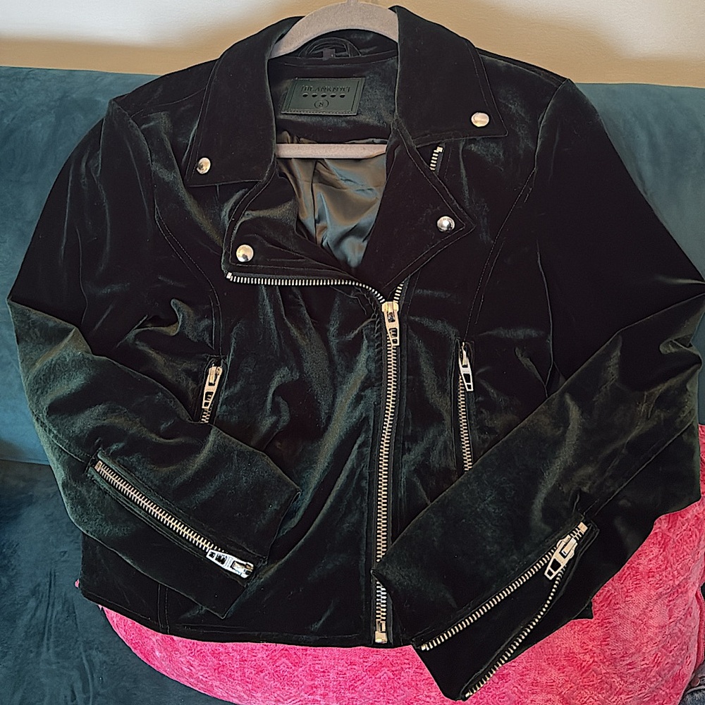 Green Leather Biker Jacket with Asymmetrical Zipper and Wide Collar